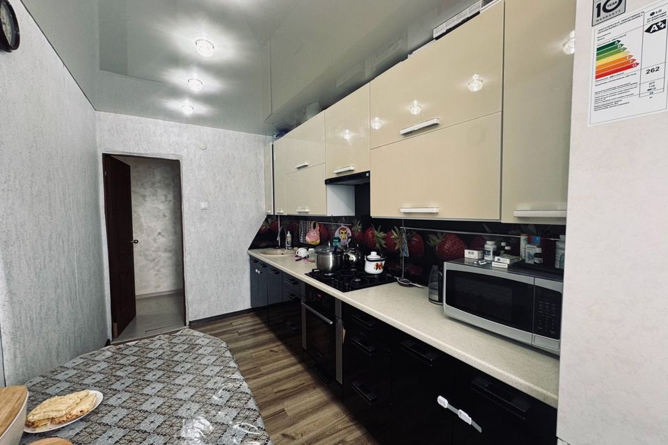 Продаётся 4-комнатная квартира, 78.2 м²