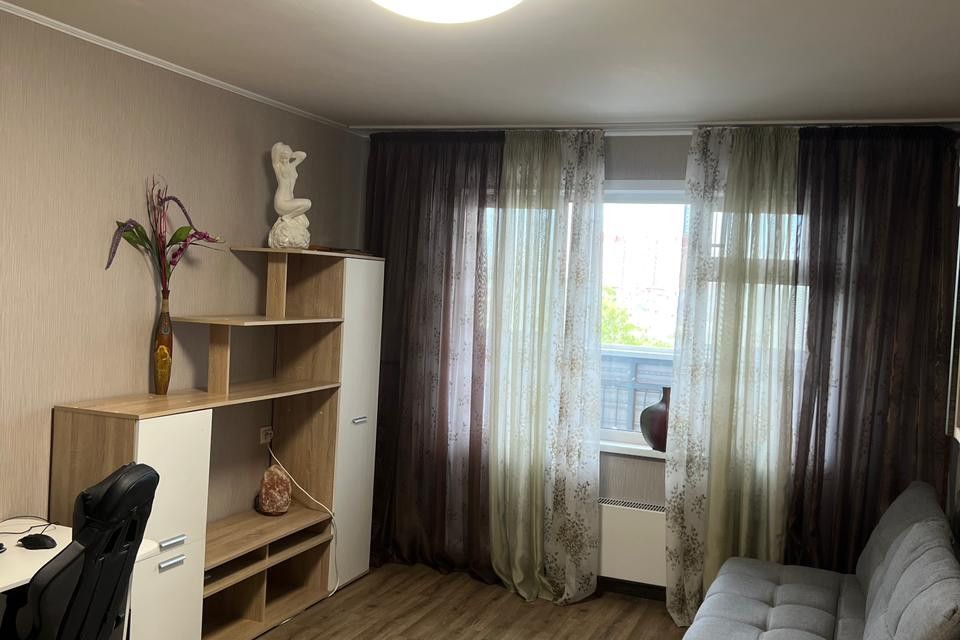 Продаётся 1-комнатная квартира, 44.6 м²