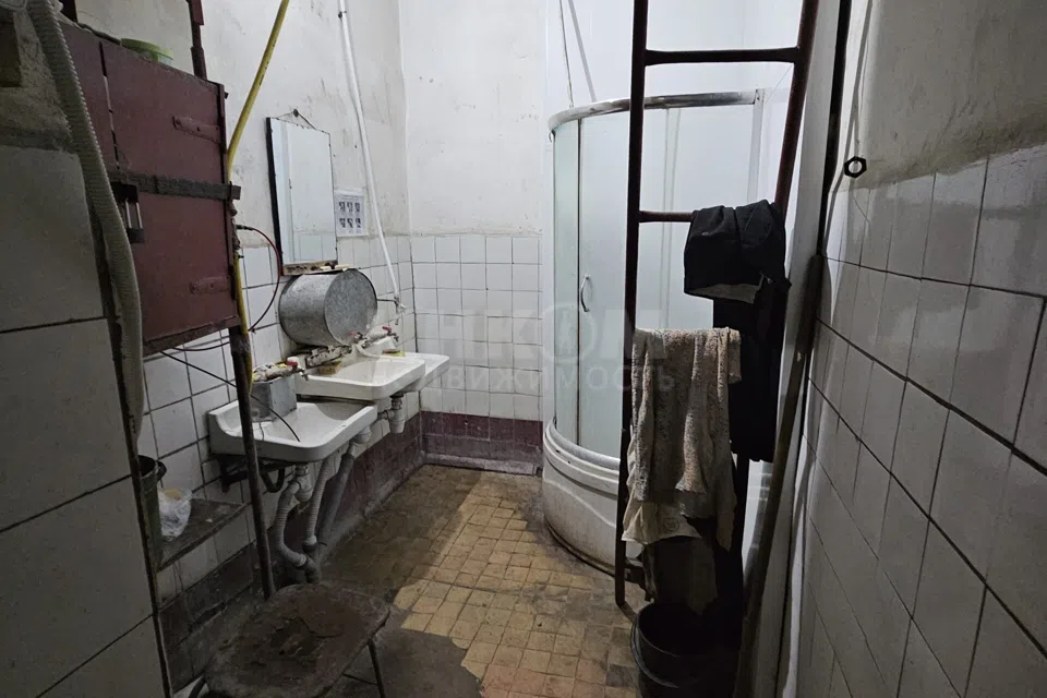 Продаётся производственное помещение, 702 м²