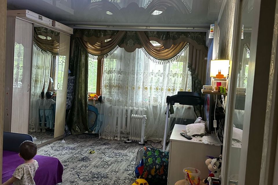 Продаётся 3-комнатная квартира, 57 м²