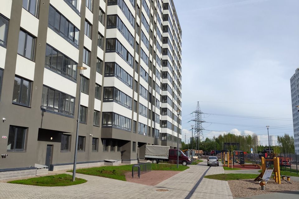 Продаётся 2-комнатная квартира, 54.32 м²