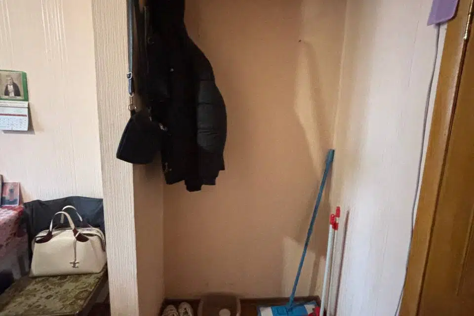 Продаётся комната в 4-комн. квартире, 12 м²