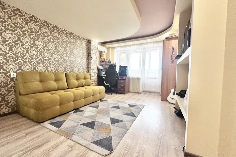 Продаётся 3-комнатная квартира, 97 м²