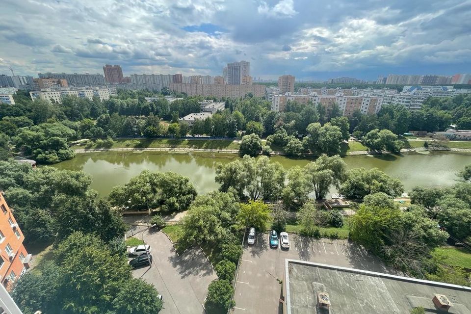 Продаётся 5-комнатная квартира, 157.1 м²