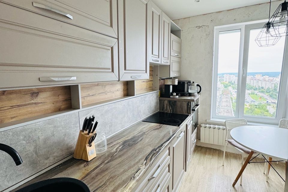 Продаётся 2-комнатная квартира, 70.8 м²