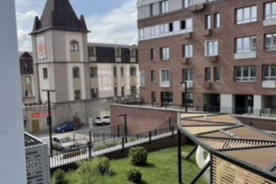 Продаётся 1-комнатная квартира, 46.8 м²
