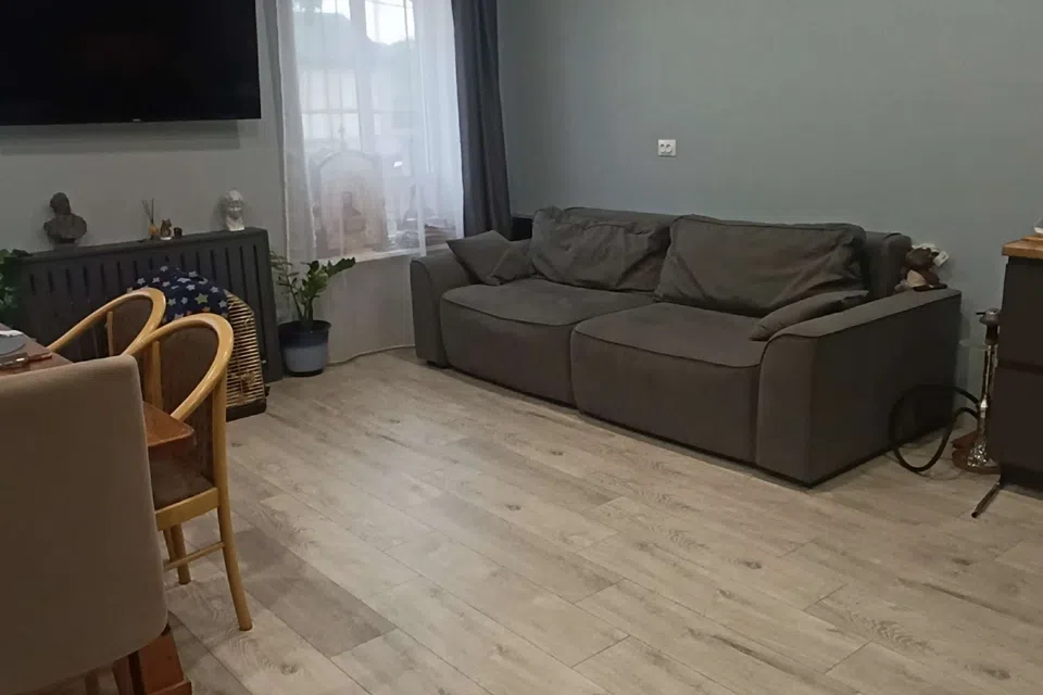 Продаётся 2-этажный дом, 185 м²