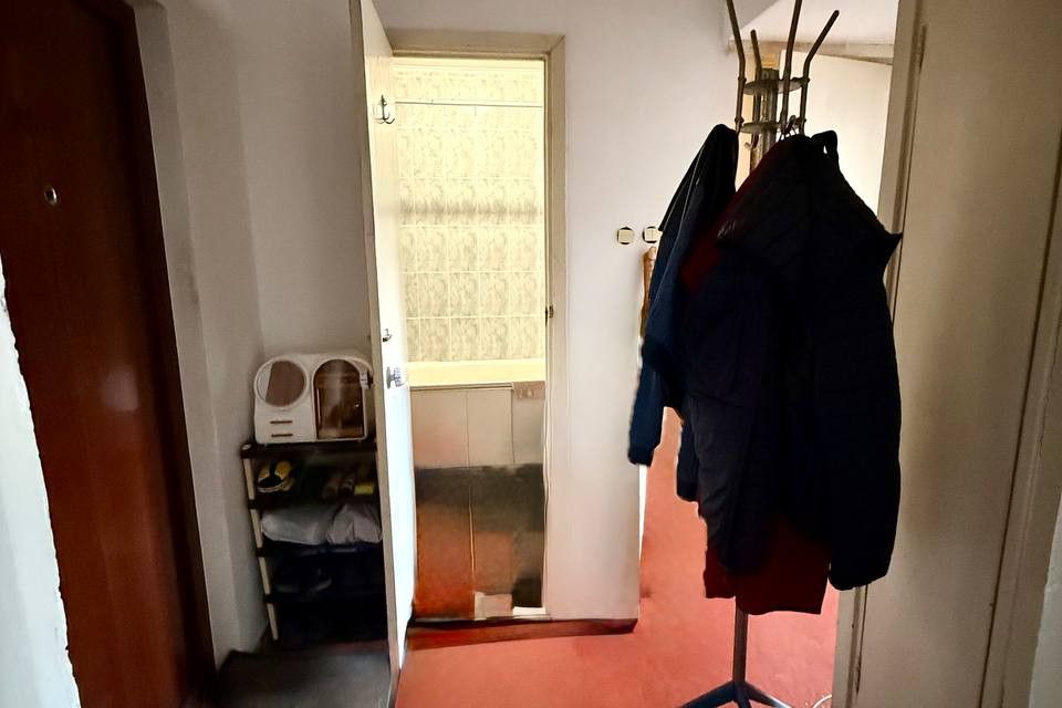 Продаётся 1-комнатная квартира, 35.9 м²