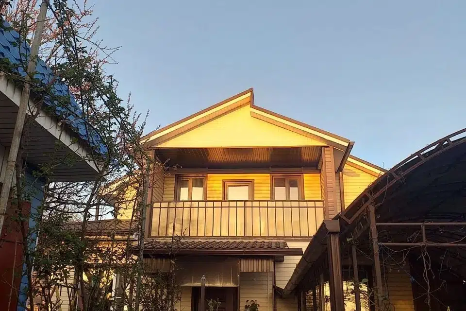 Продаётся 2-этажный дом, 182 м²