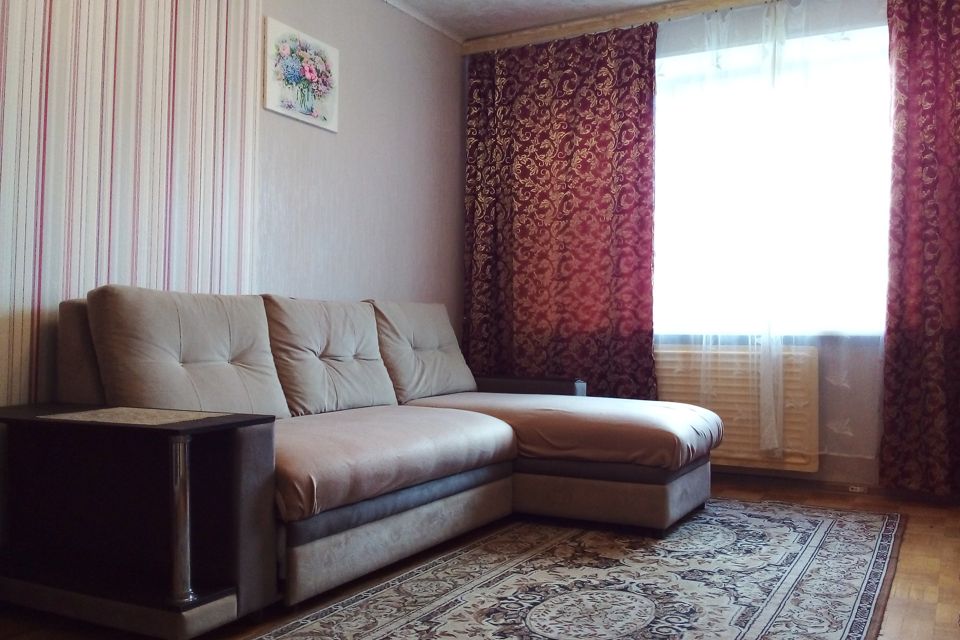Сдаётся 2-комнатная квартира, 50 м²