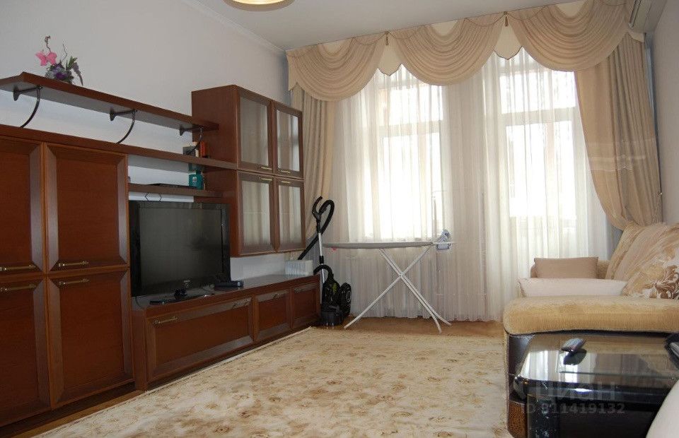 Продаётся 2-комнатная квартира, 59.6 м²