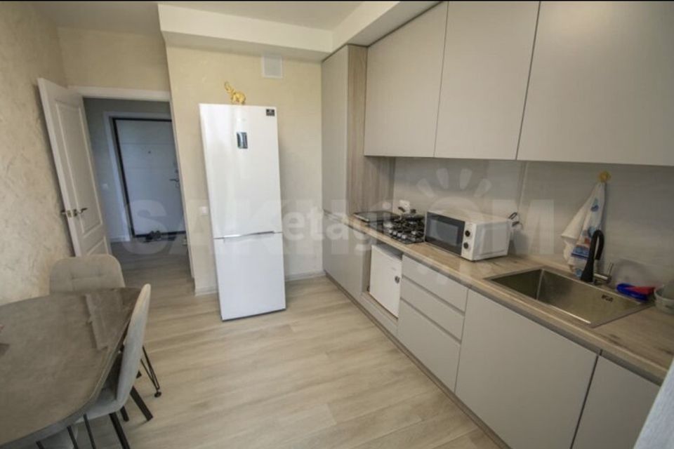 Продаётся 1-комнатная квартира, 37 м²