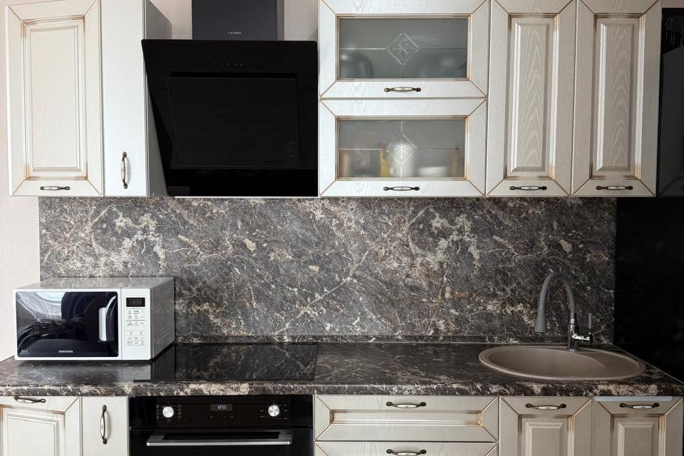 Продаётся 1-комнатная квартира, 37.2 м²