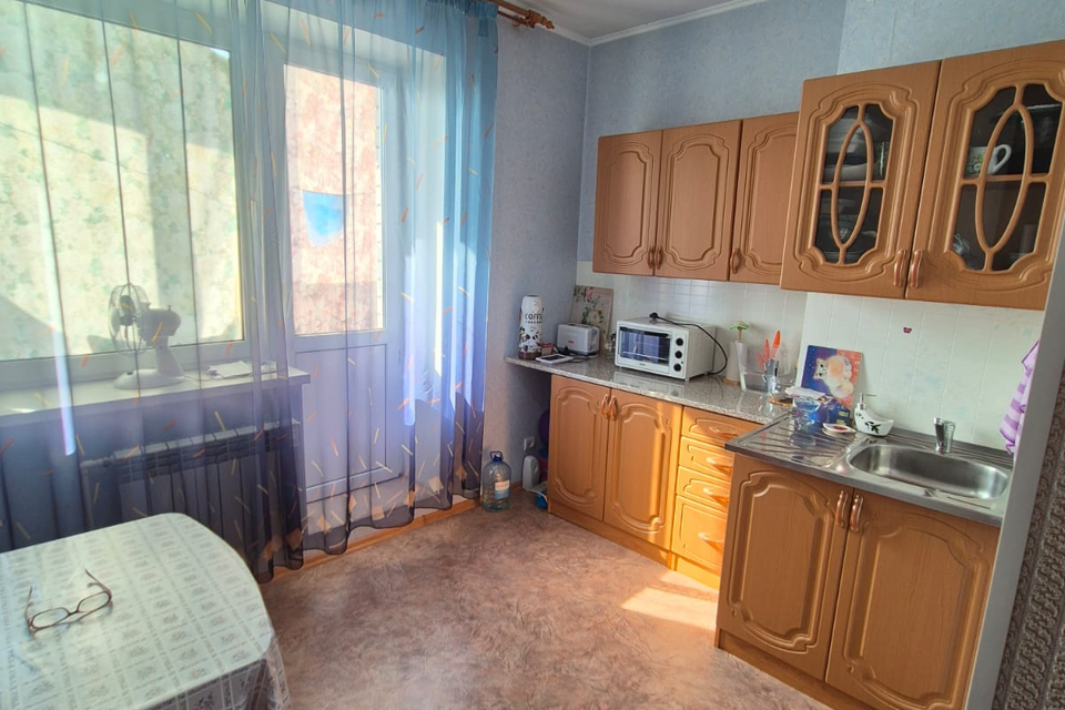 Продаётся 1-комнатная квартира, 37.2 м²