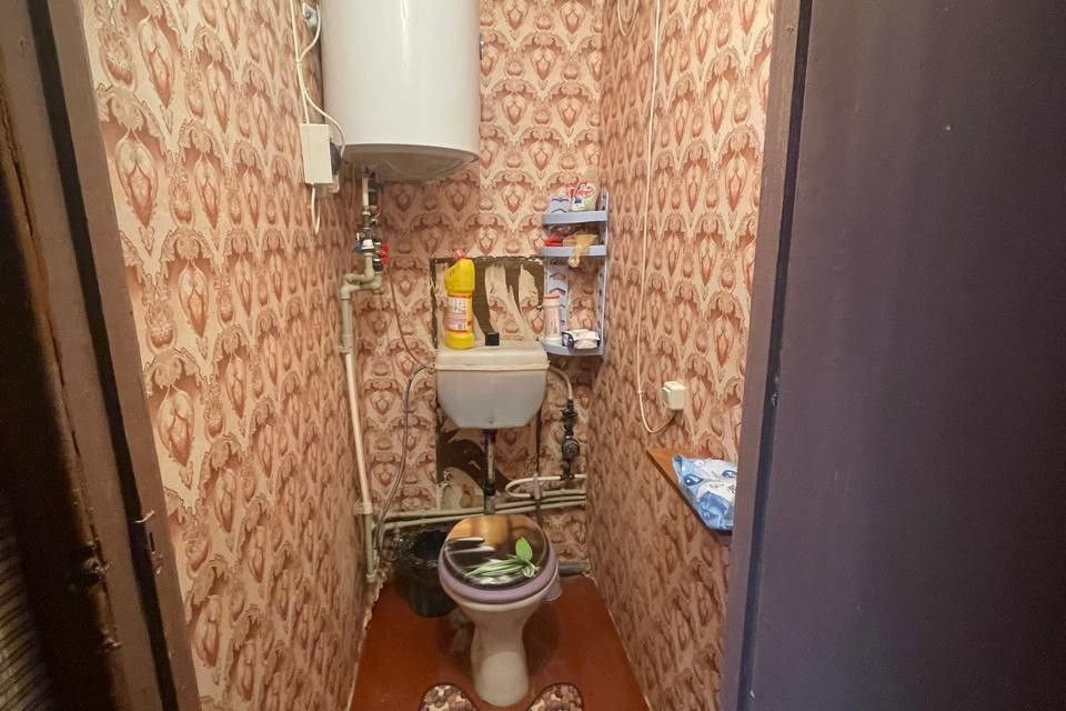 Продаётся 3-комнатная квартира, 572 м²
