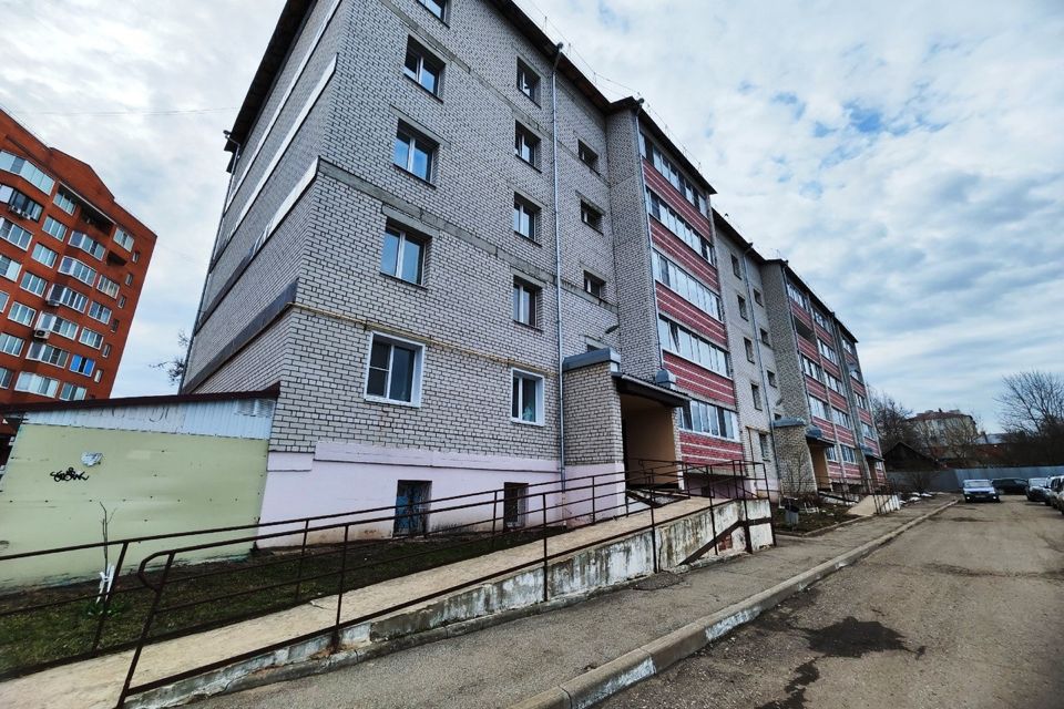 Продаётся 2-комнатная квартира, 51.8 м²