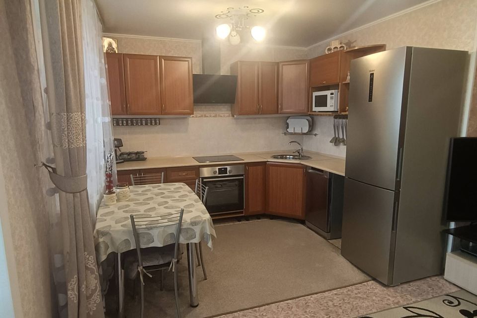 Продаётся 3-комнатная квартира, 62 м²