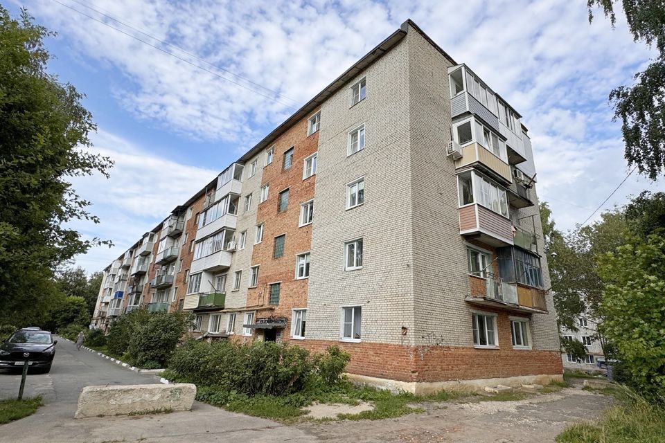 Продаётся 3-комнатная квартира, 57.7 м²