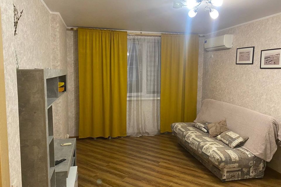 Сдаётся 1-комнатная квартира, 46 м²
