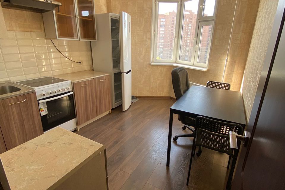 Продаётся 1-комнатная квартира, 37.2 м²