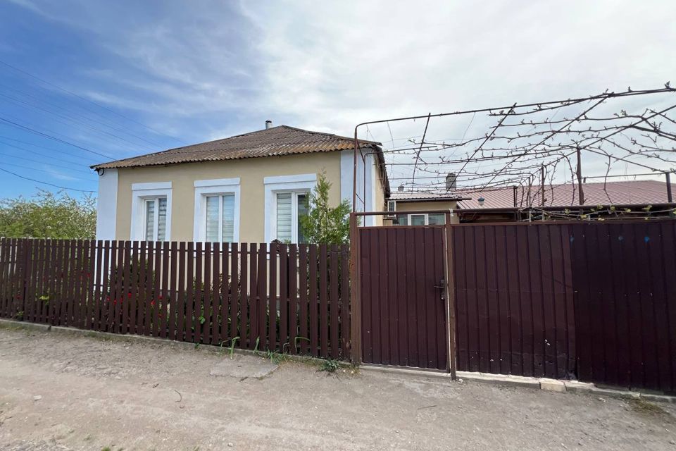 Продаётся 1-этажный дом, 104 м²
