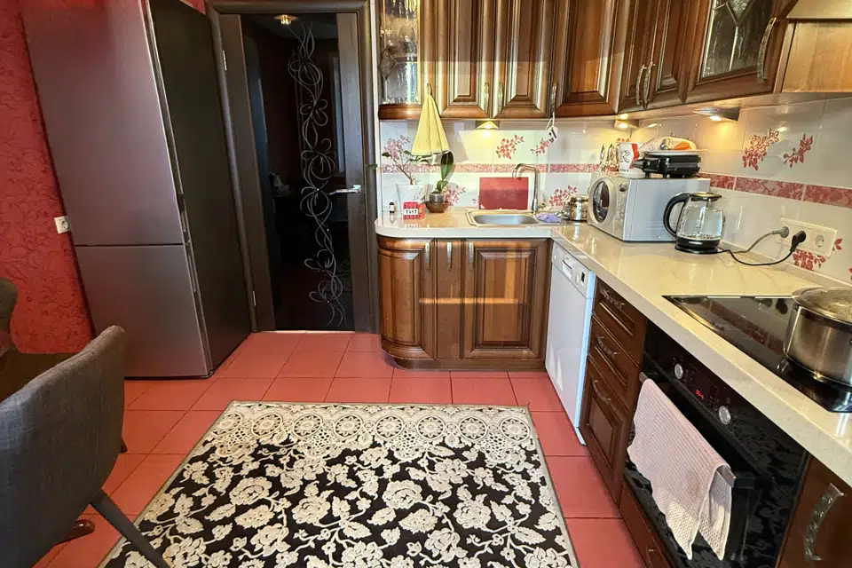 Продаётся 3-комнатная квартира, 81.3 м²