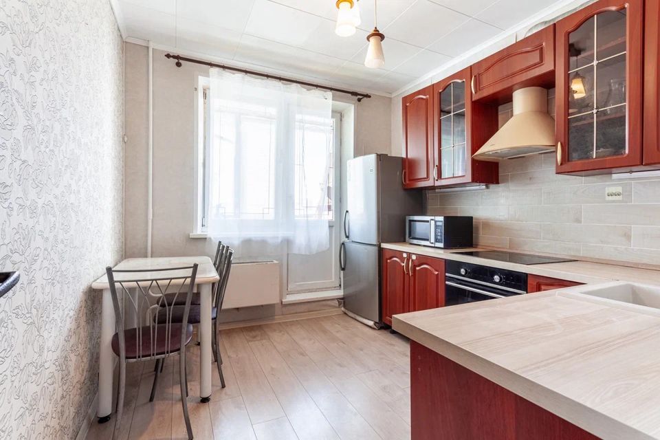 Продаётся 1-комнатная квартира, 42.6 м²