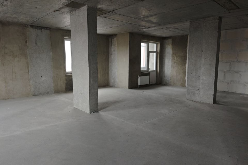 Продаётся 3-комнатная квартира, 128 м²