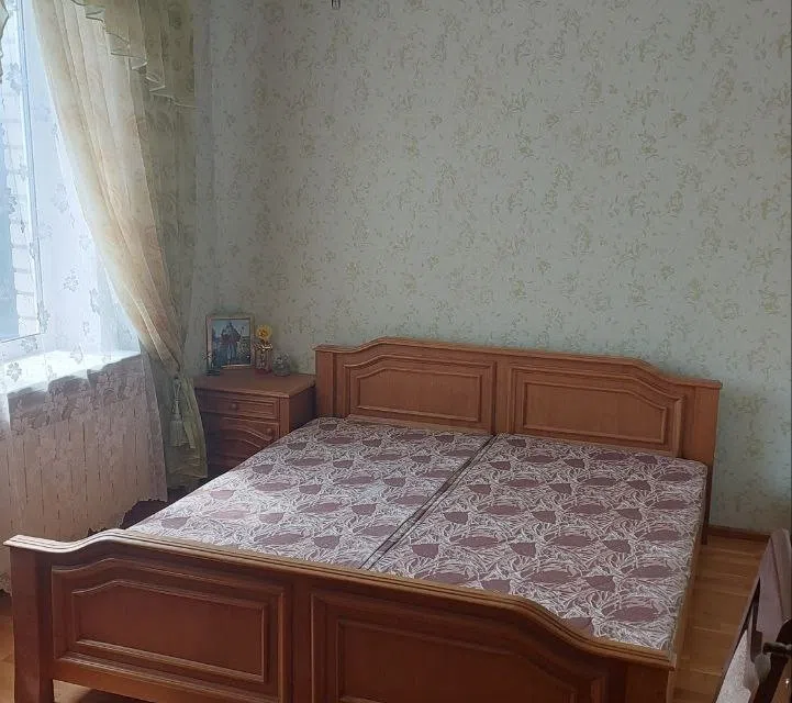 Продаётся 2-этажный дом, 200 м²