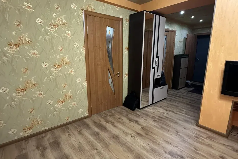 Продаётся 3-комнатная квартира, 59.6 м²