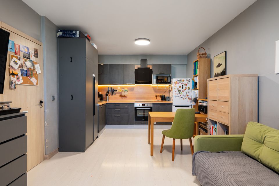 Продаётся 1-комнатная квартира, 41.3 м²
