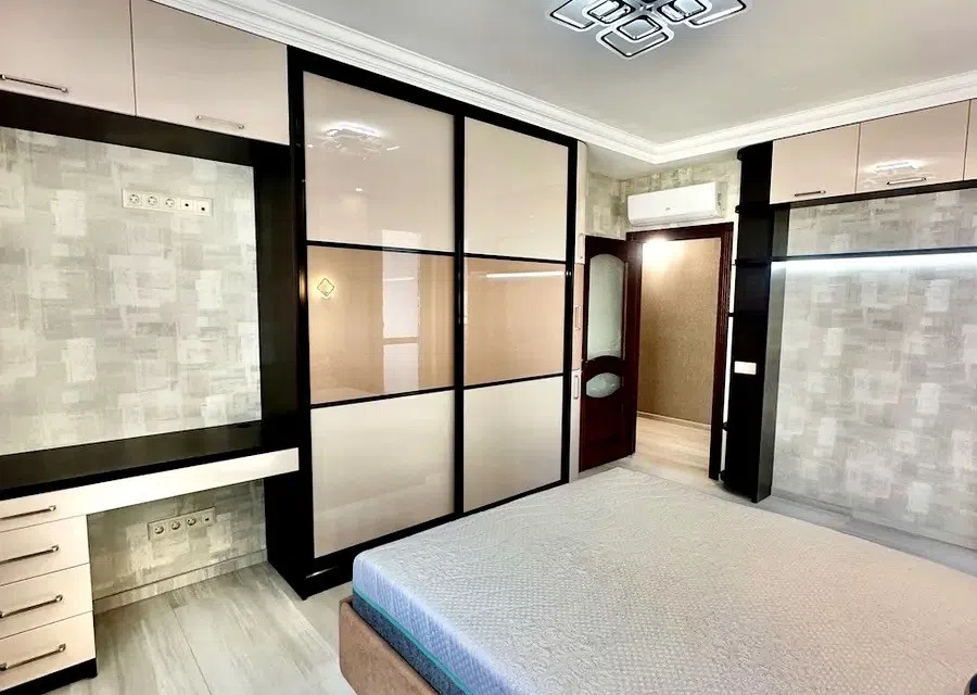 Продаётся 3-комнатная квартира, 80 м²