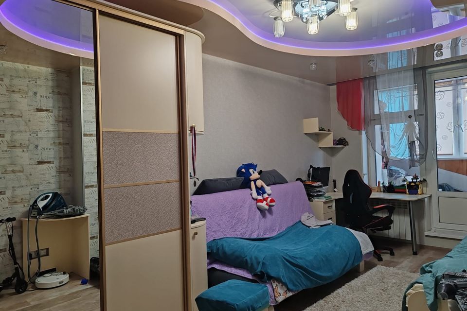 Продаётся 2-комнатная квартира, 56.1 м²
