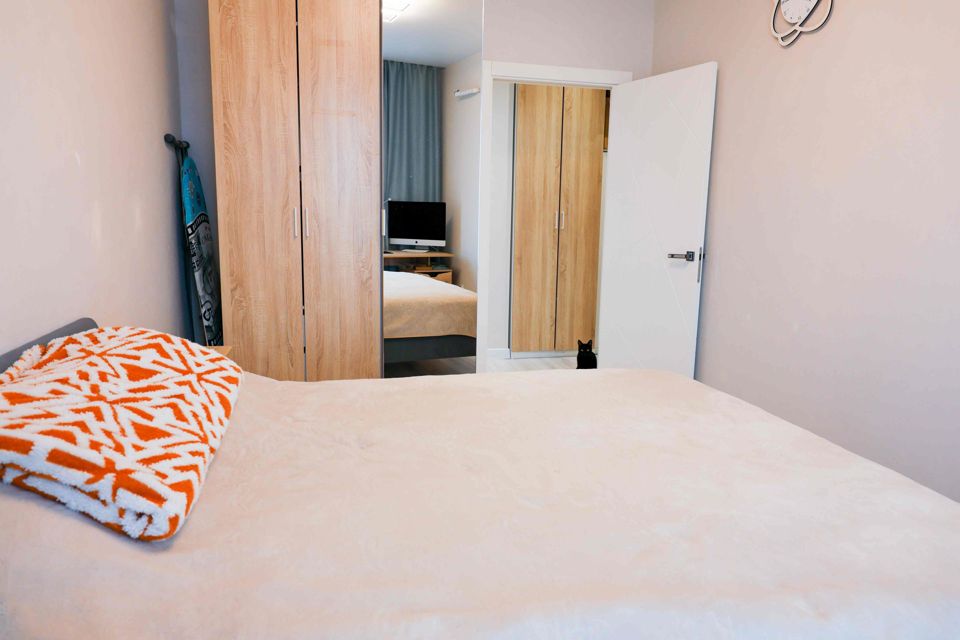Продаётся 2-комнатная квартира, 65 м²