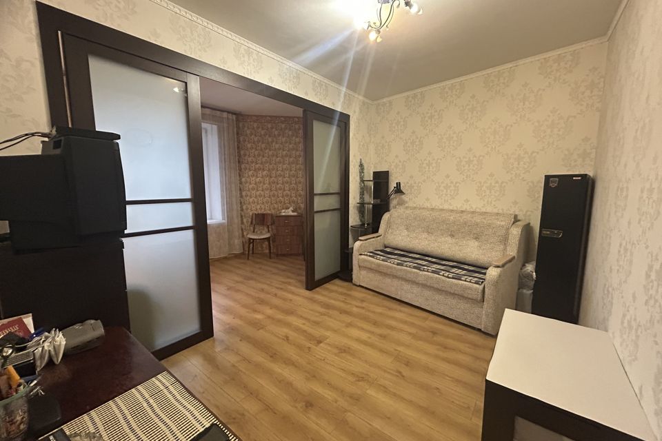 Продаётся 1-комнатная квартира, 43 м²