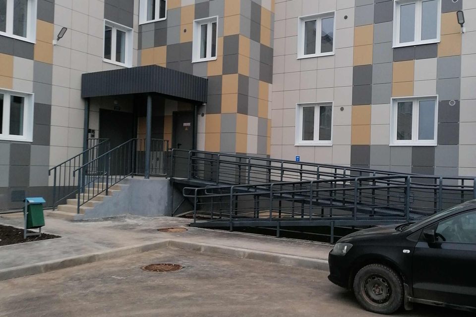Продаётся 1-комнатная квартира, 42.2 м²