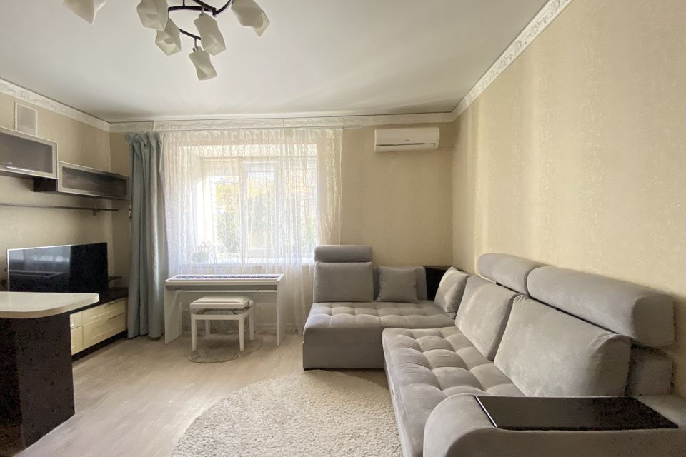 Продаётся 1-комнатная квартира, 46.7 м²