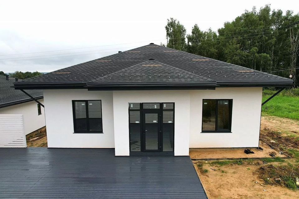 Продаётся 1-этажный дом, 105 м²