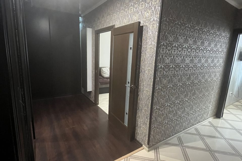 Продаётся 2-комнатная квартира, 72.2 м²