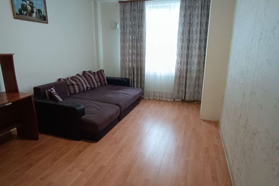 Сдаётся 1-комнатная квартира, 40 м²