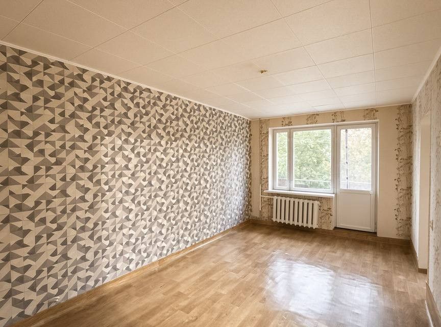 Продаётся 3-комнатная квартира, 48 м²
