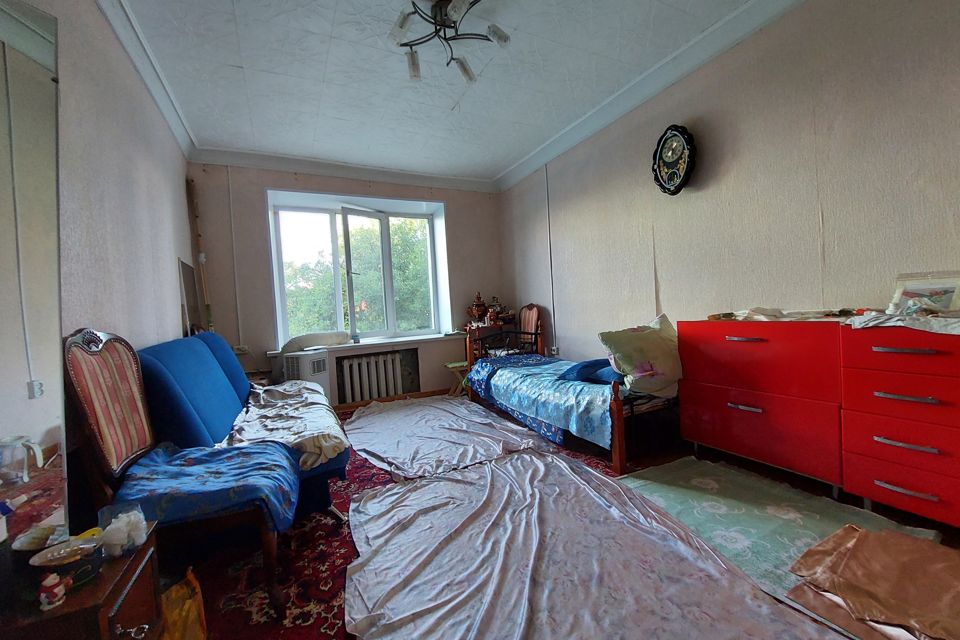 Продаётся комната в 5-комн. квартире, 17 м²