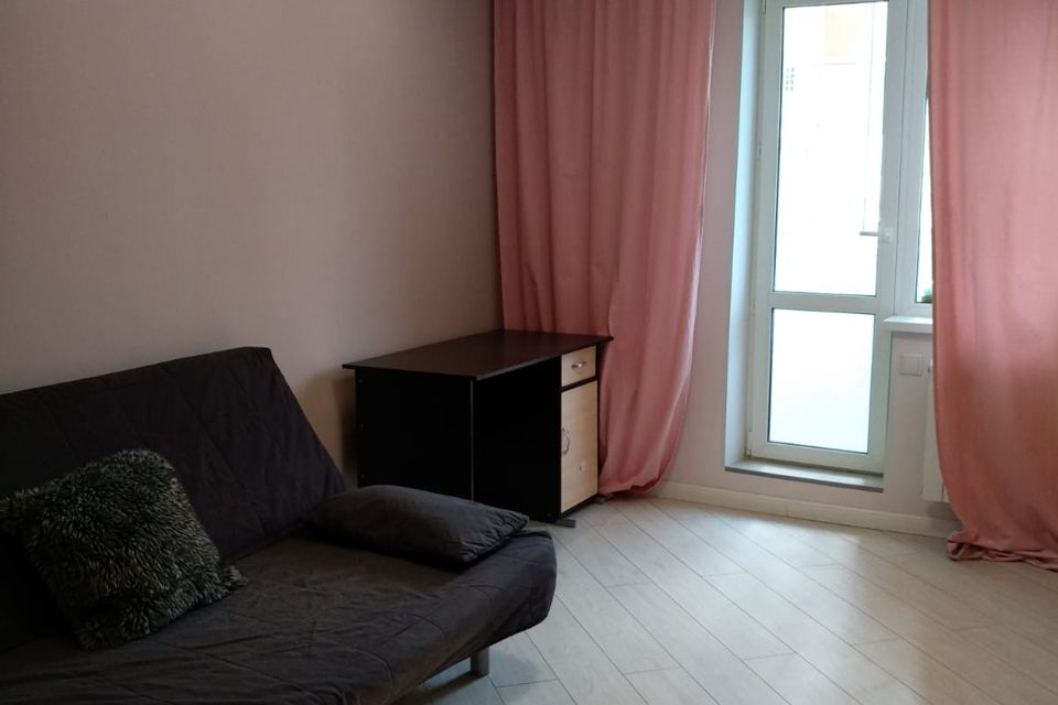 Сдаётся 1-комнатная квартира, 38 м²