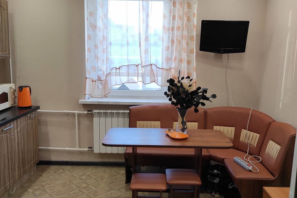 Продаётся 1-комнатная квартира, 38.8 м²