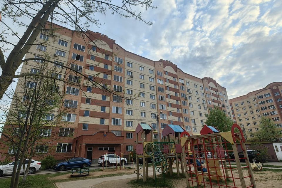 Продаётся 1-комнатная квартира, 42 м²