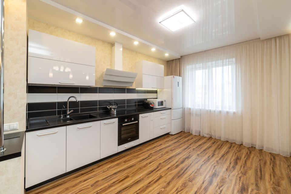 Продаётся 2-комнатная квартира, 61.4 м²