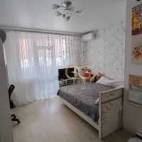 Продаётся 1-комнатная квартира, 37.2 м²