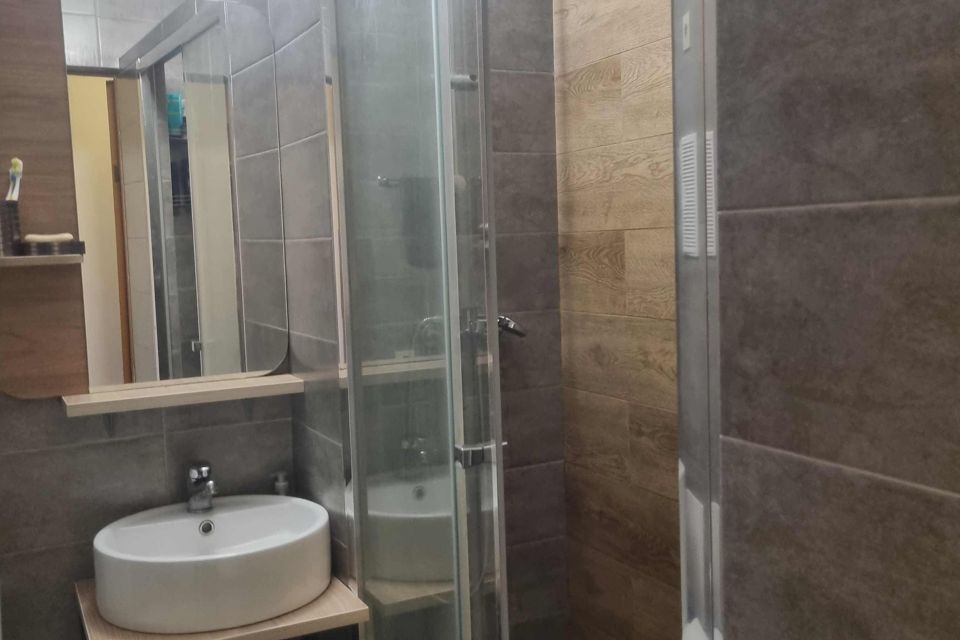 Продаётся 1-комнатная квартира, 44 м²