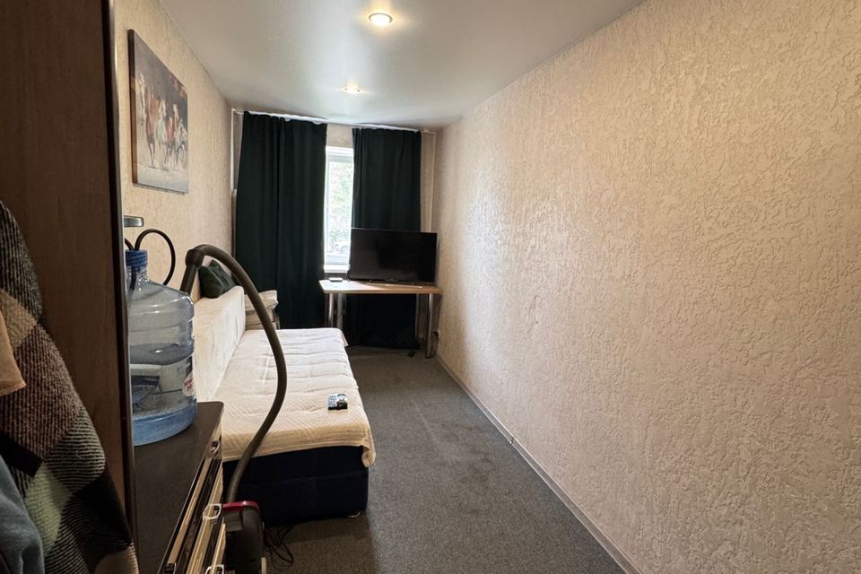 Продаётся 3-комнатная квартира, 65 м²