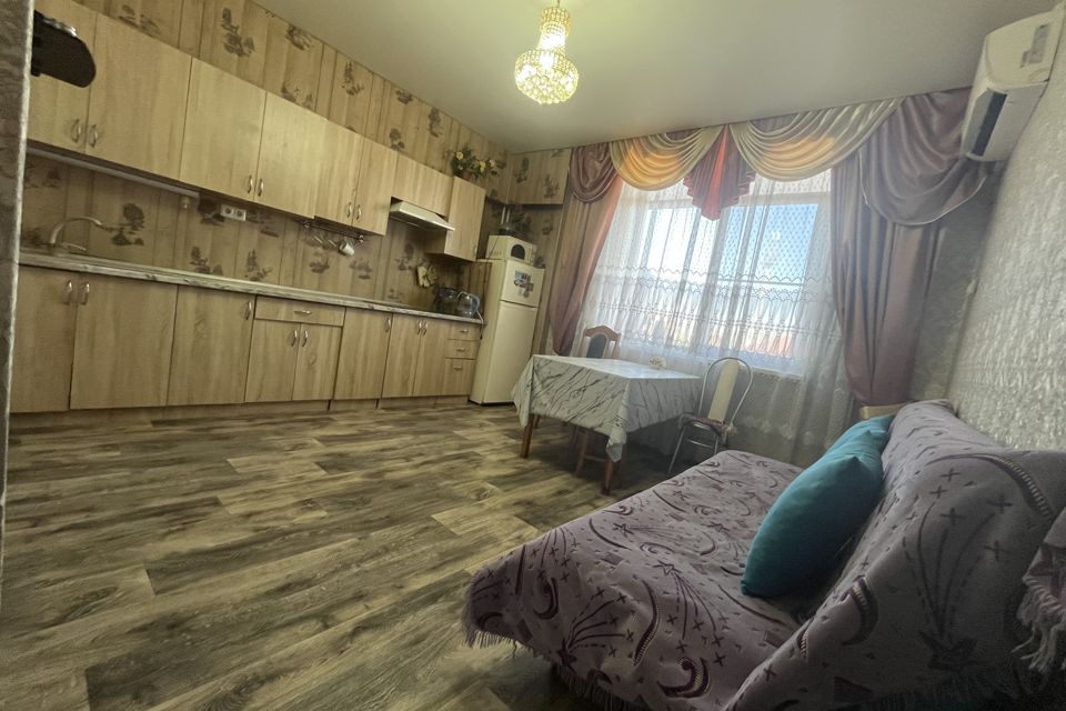 Продаётся 3-комнатная квартира, 80 м²